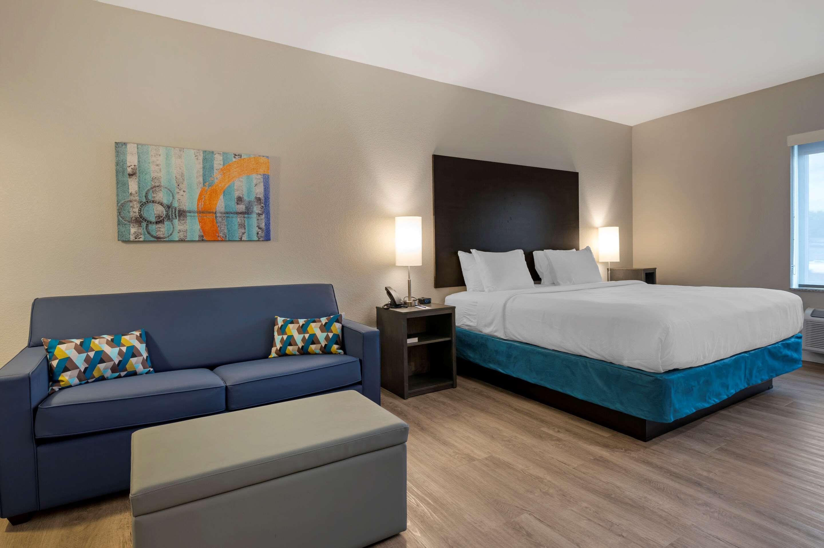 Mainstay Suites Cincinnati University - Uptown Eksteriør billede