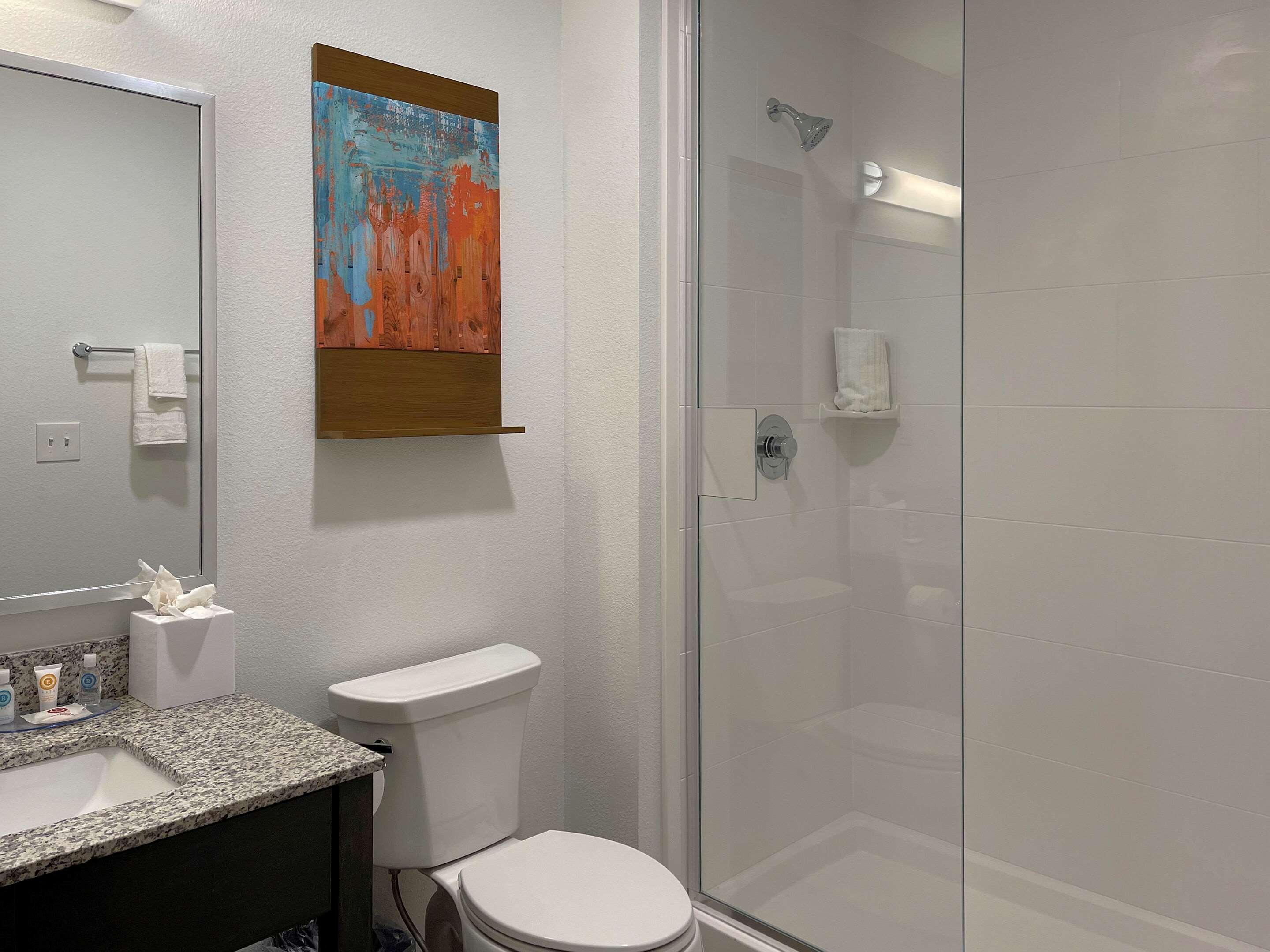 Mainstay Suites Cincinnati University - Uptown Eksteriør billede